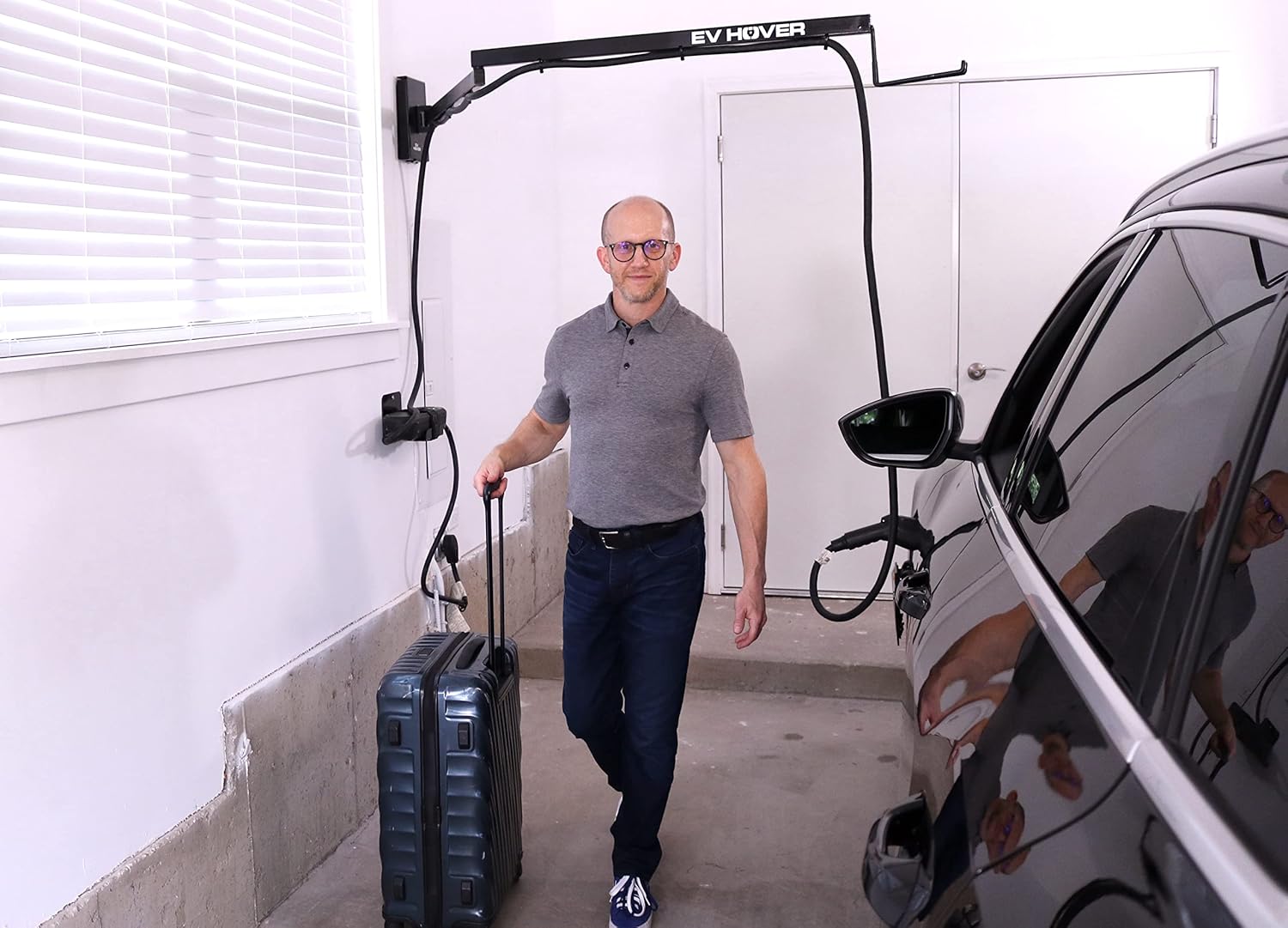 Cable management solutions for electric vehicle charging equipment Professional cable organization system demonstrating retractable charging cable reel, weatherproof storage bag, and figure-eight coiling technique for EV charging cables preventing tangling and extending equipment lifespan - InfoProds 2026