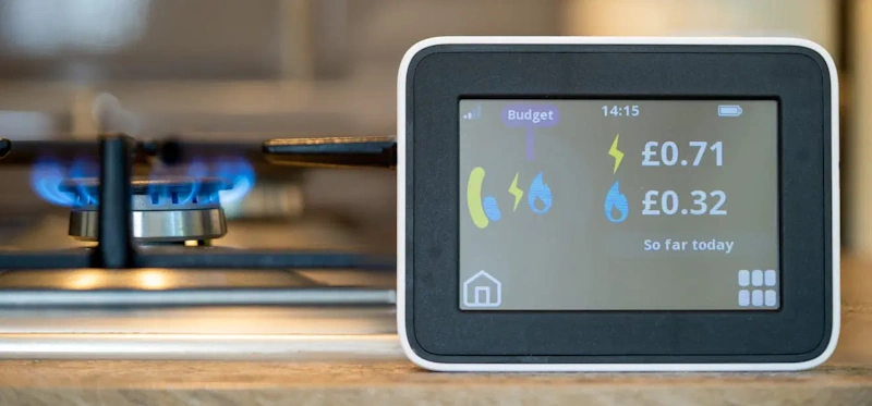 mart thermostat and energy monitoring showing utility bill savings comparison